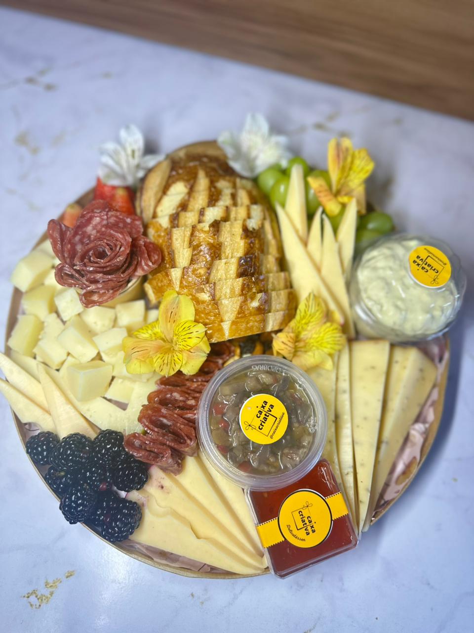 Platter Frios M – bandeja de frios delivery Navegantes